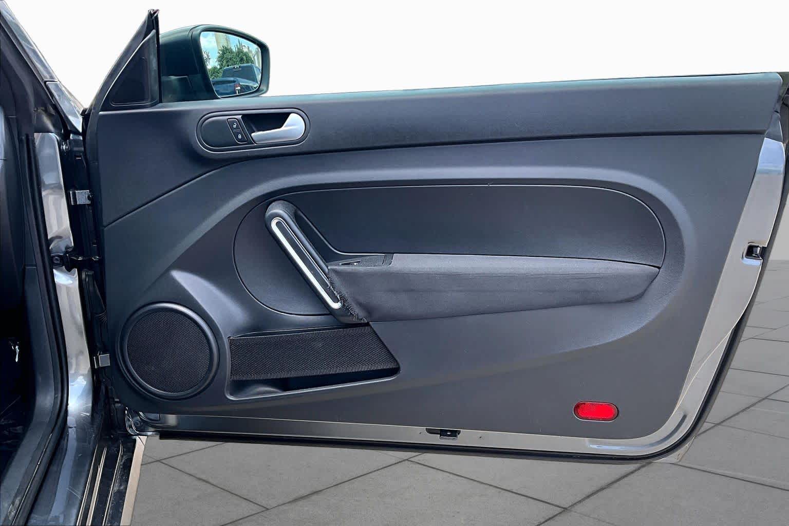 2016 Volkswagen Beetle Coupe
