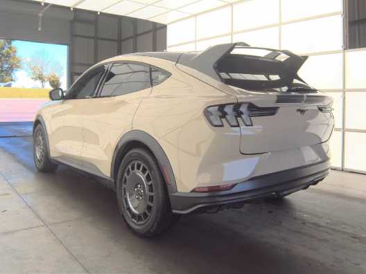 2025 Ford Mustang Mach-E
