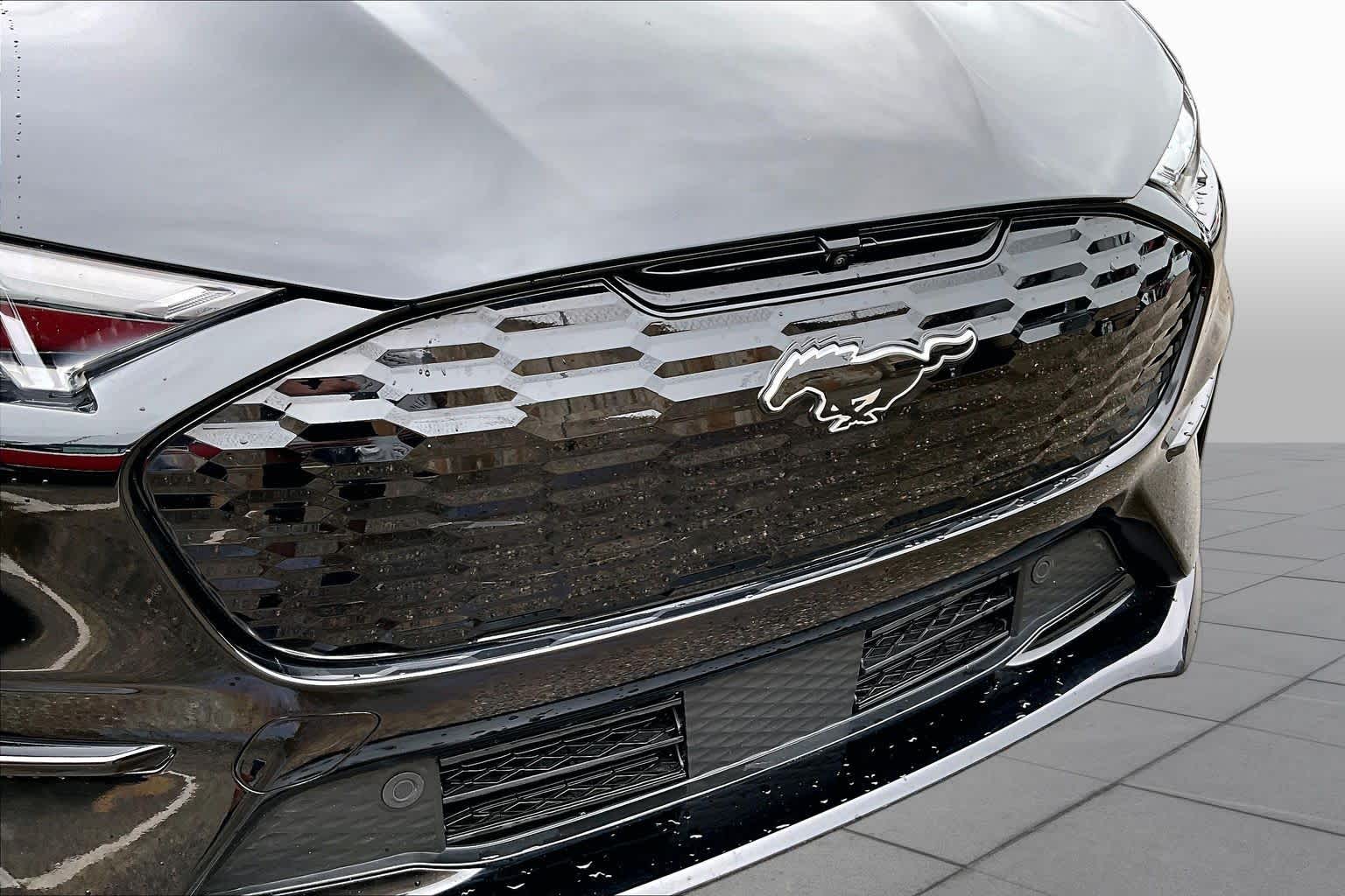 2025 Ford Mustang Mach-E
