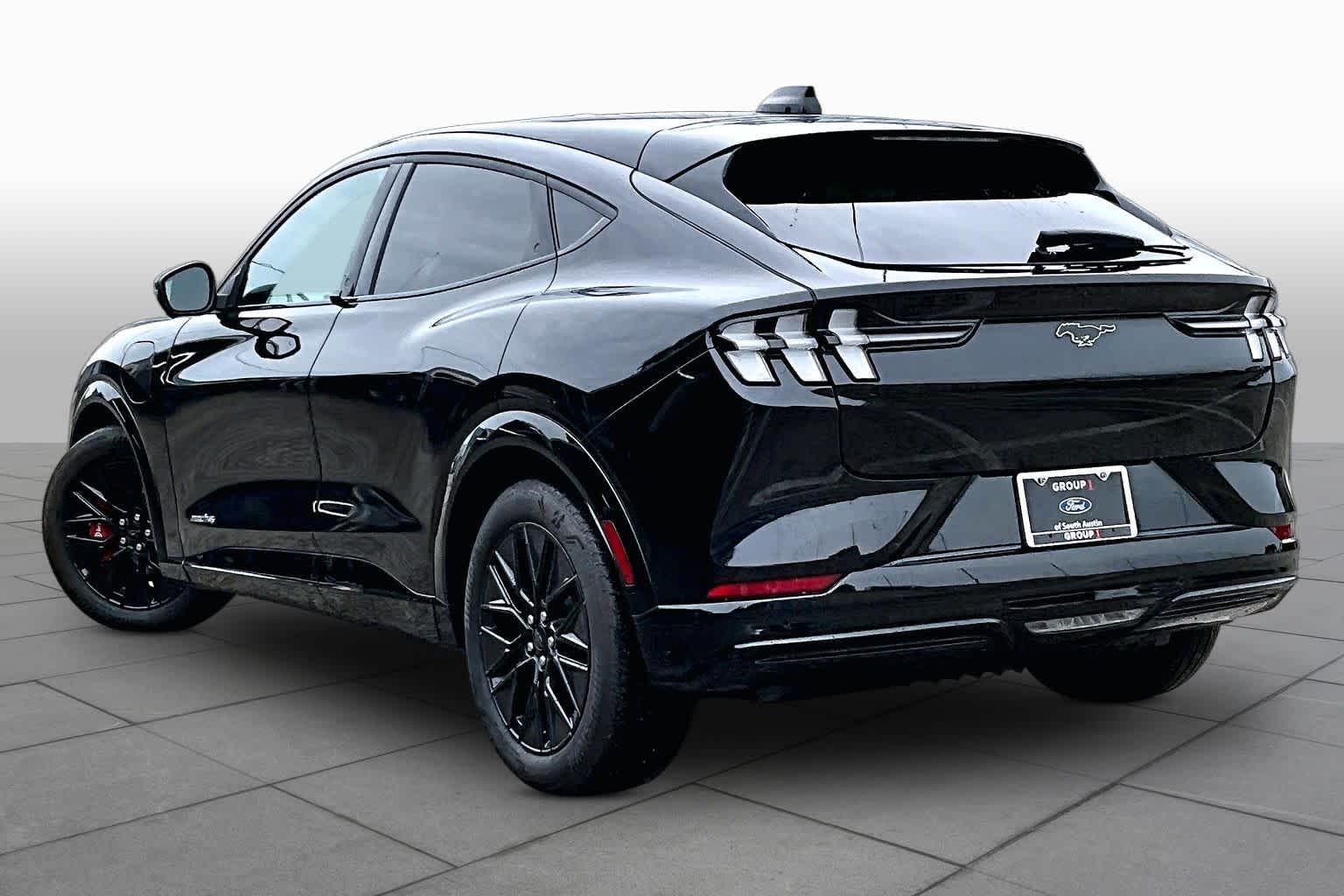2025 Ford Mustang Mach-E