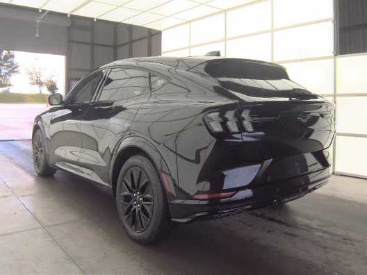 2025 Ford Mustang Mach-E
