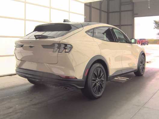 2025 Ford Mustang Mach-E