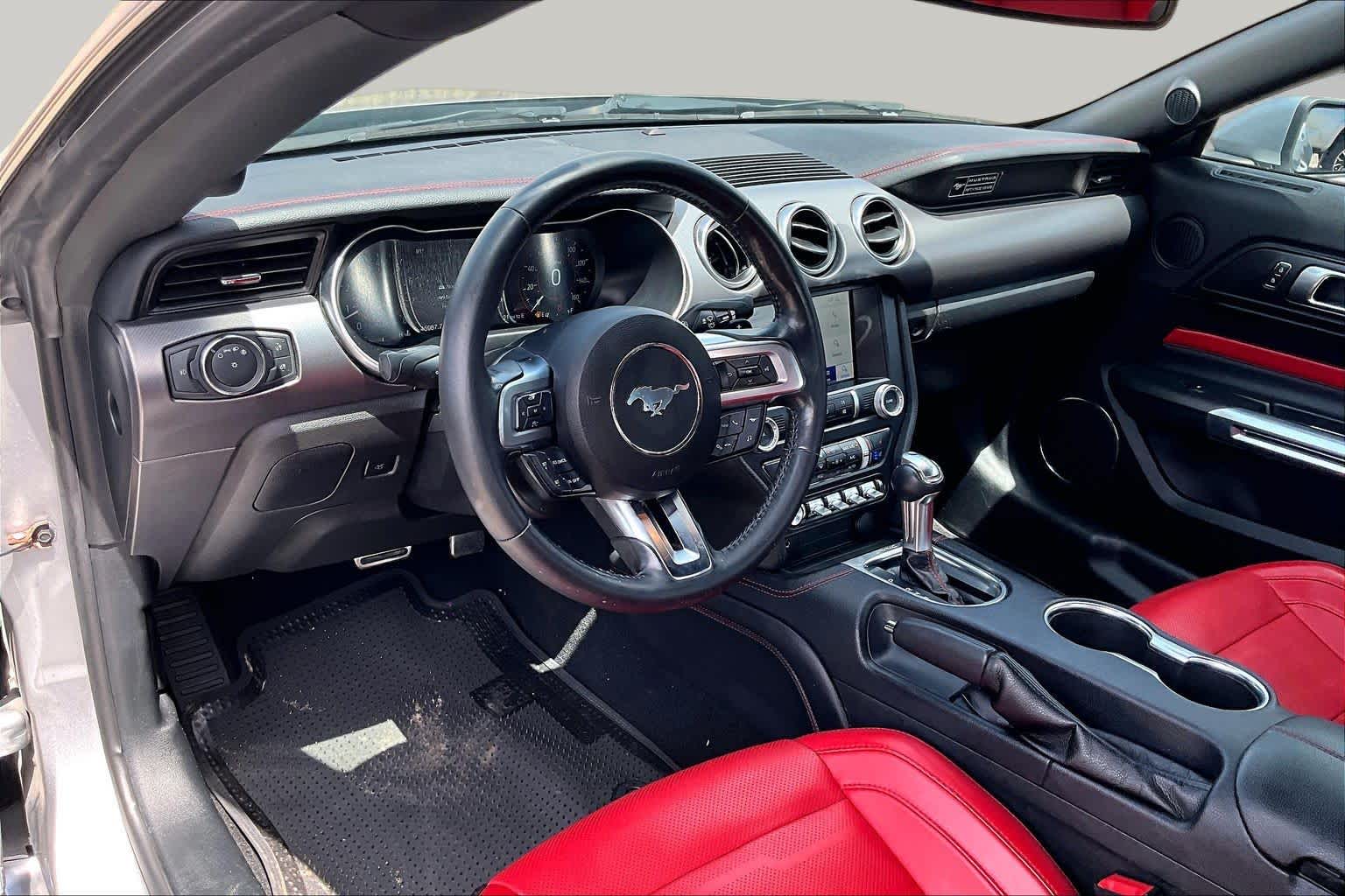 2020 Ford Mustang