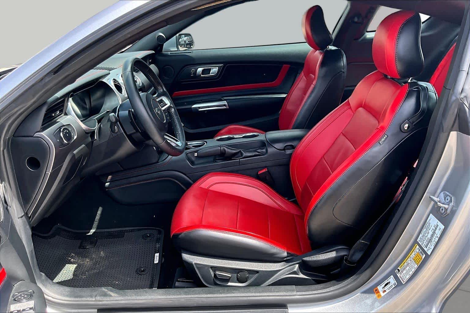 2020 Ford Mustang