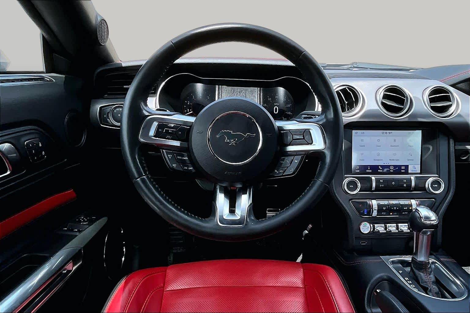 2020 Ford Mustang