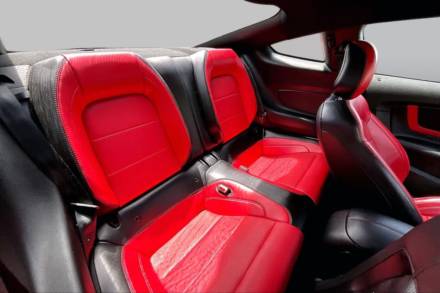 2020 Ford Mustang