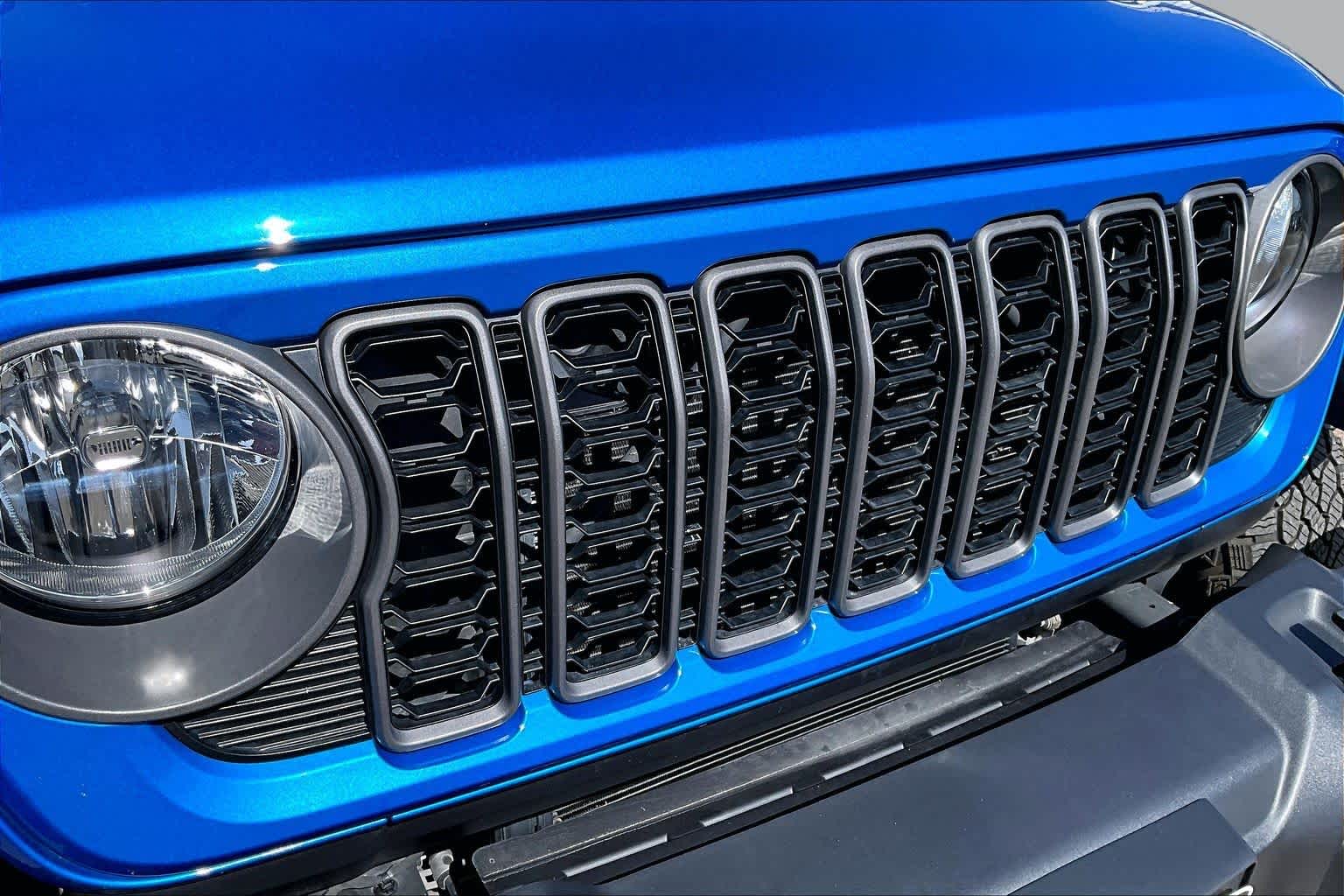 2025 Jeep Gladiator