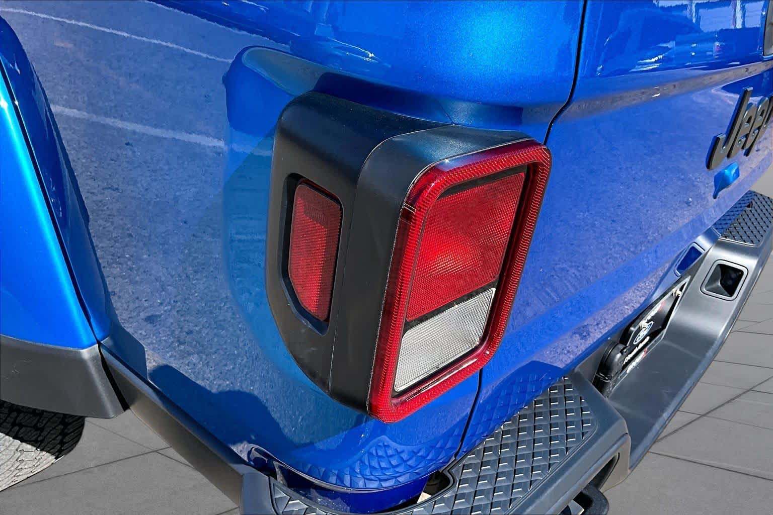 2025 Jeep Gladiator
