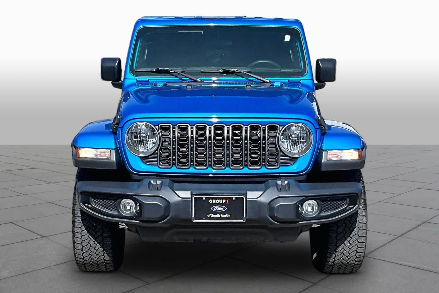 2025 Jeep Gladiator