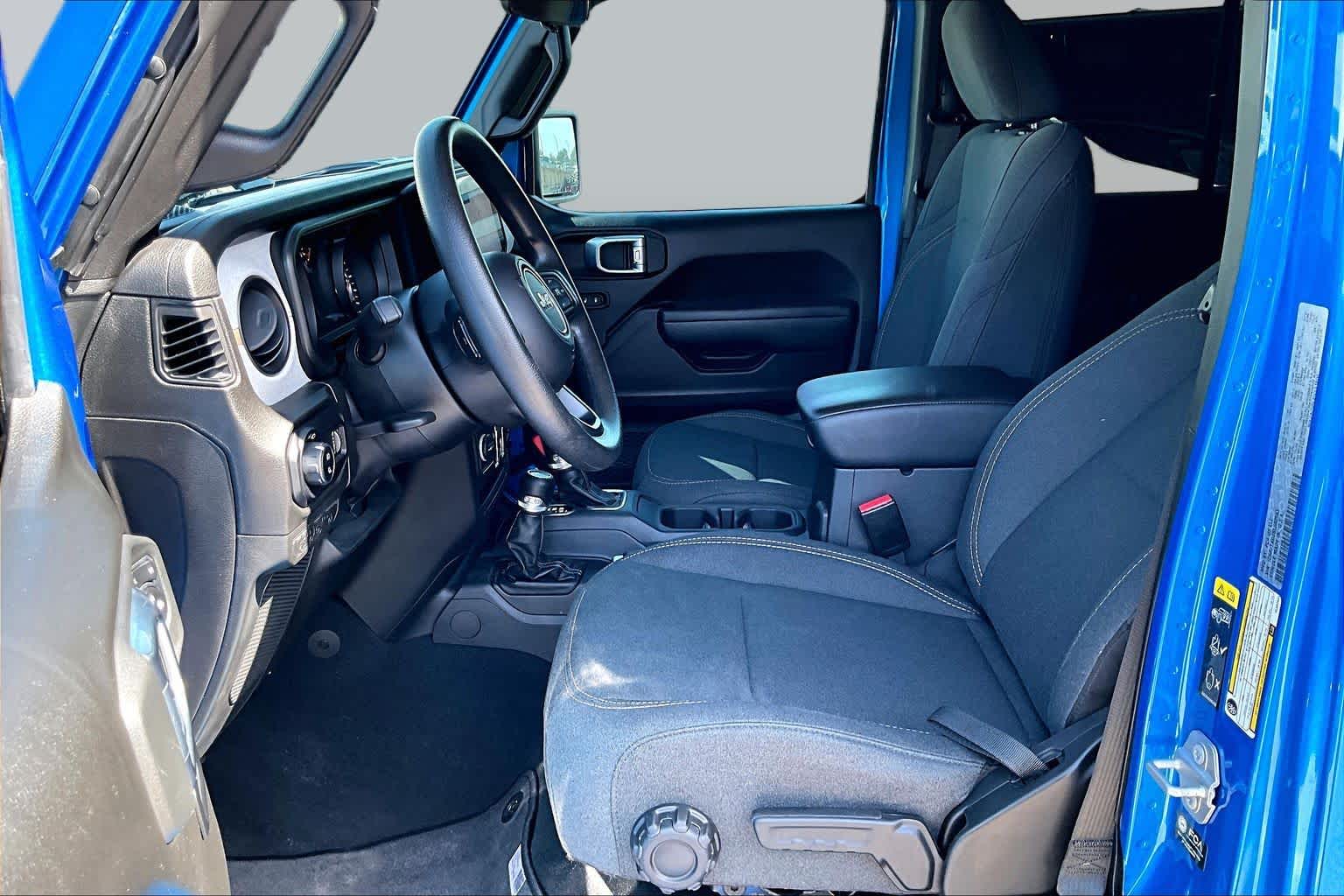2025 Jeep Gladiator