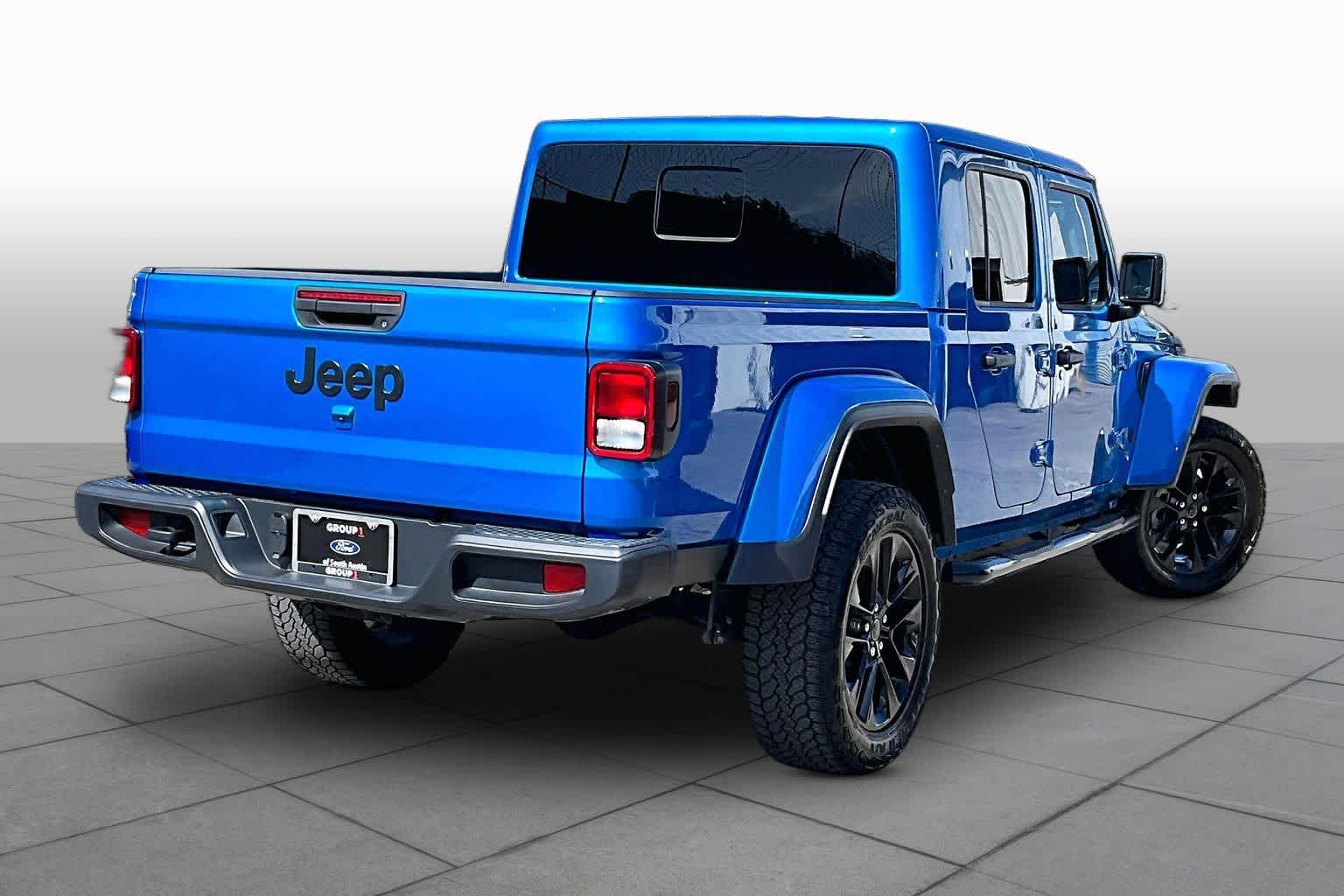 2025 Jeep Gladiator