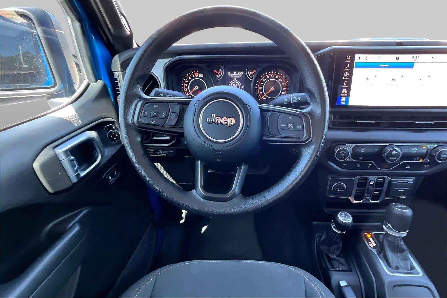 2025 Jeep Gladiator