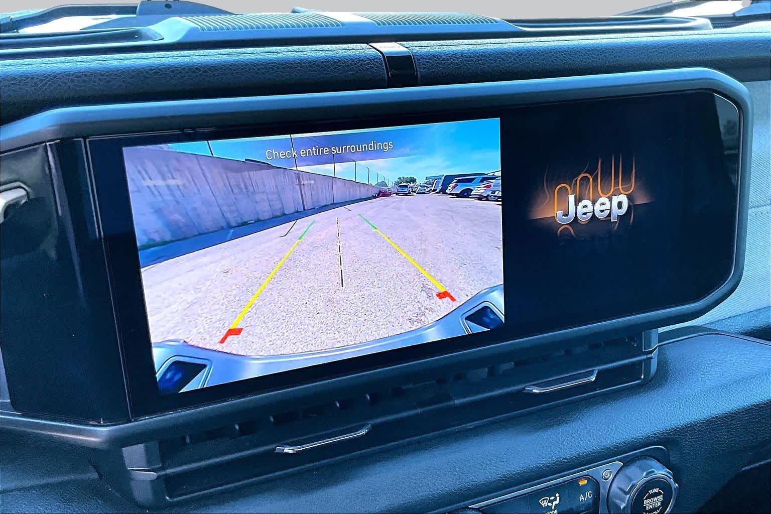 2025 Jeep Gladiator