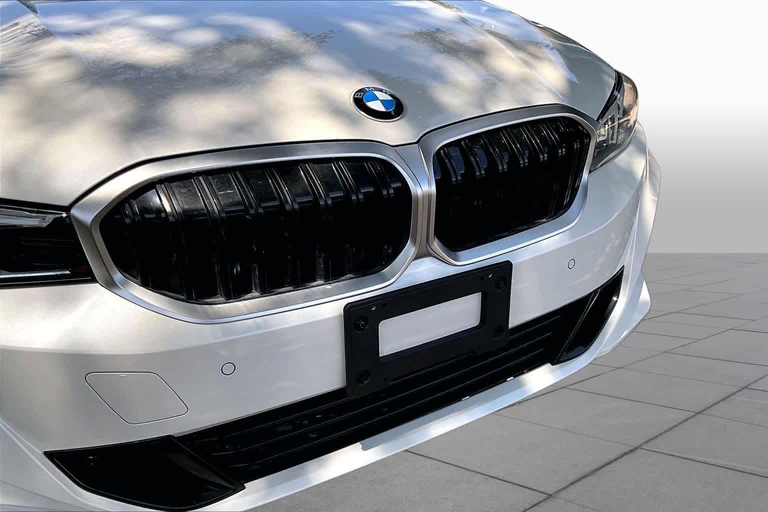 2024 BMW 330i