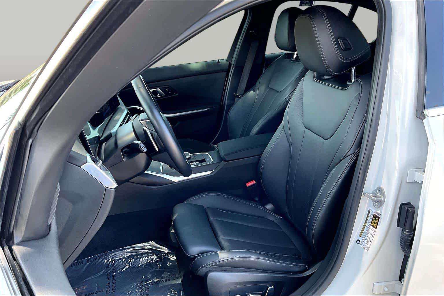 2024 BMW 330i