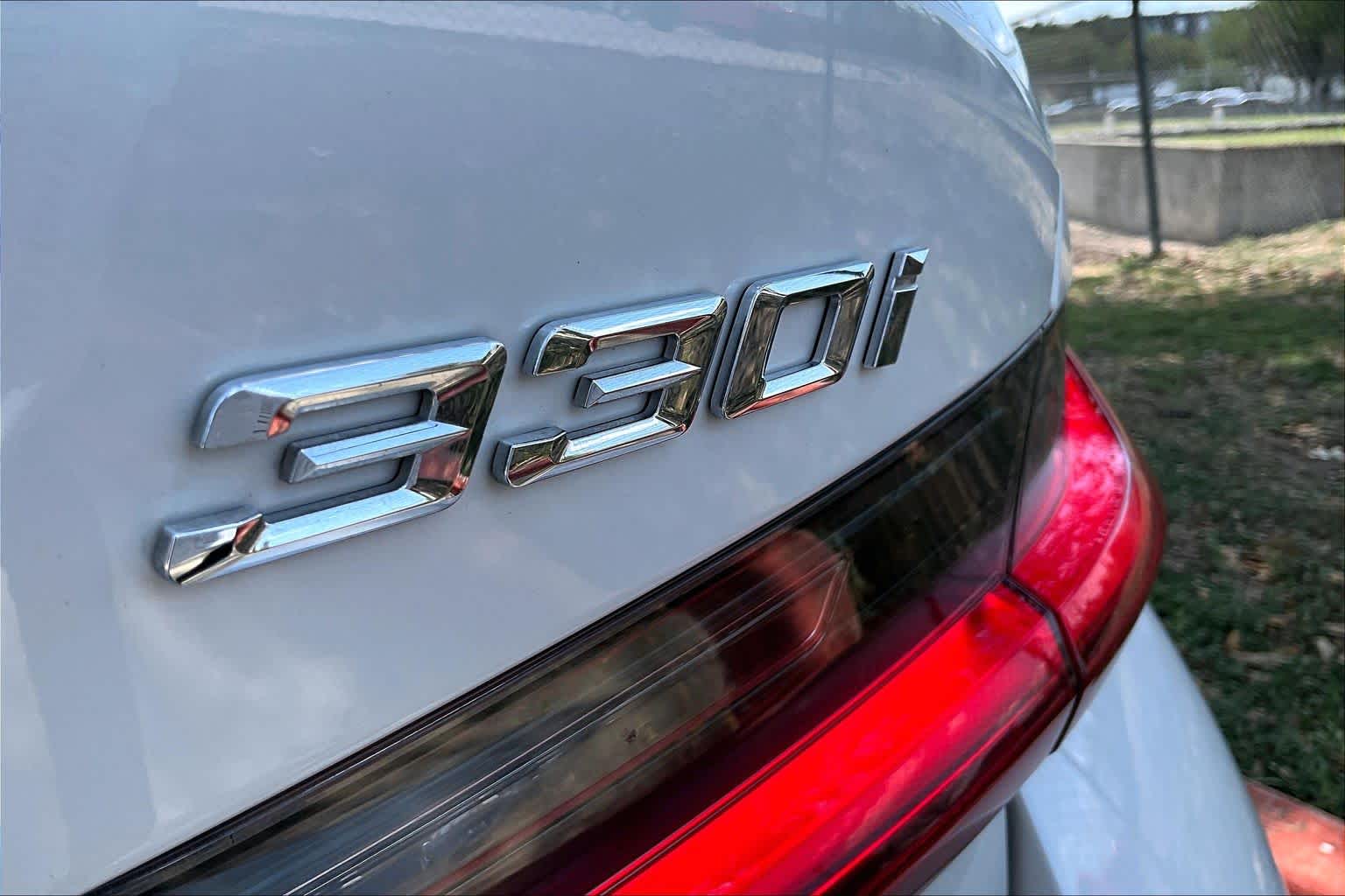 2024 BMW 330i