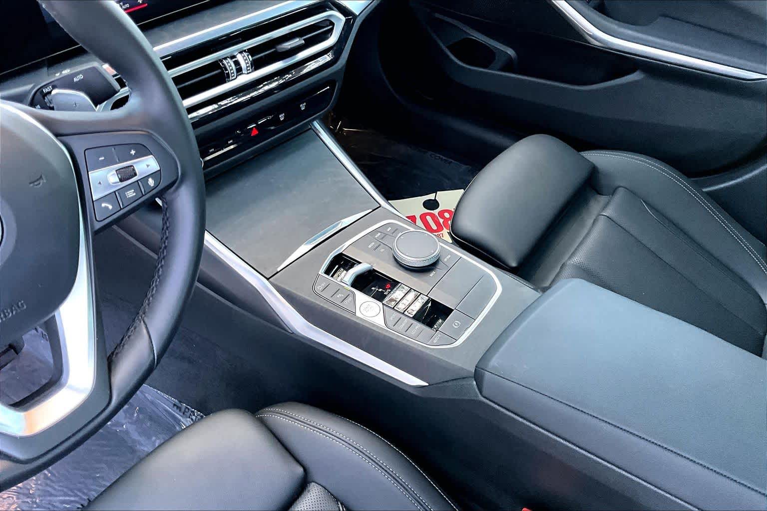 2024 BMW 330i