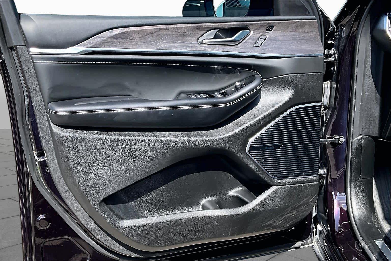 2023 Jeep Grand Cherokee L