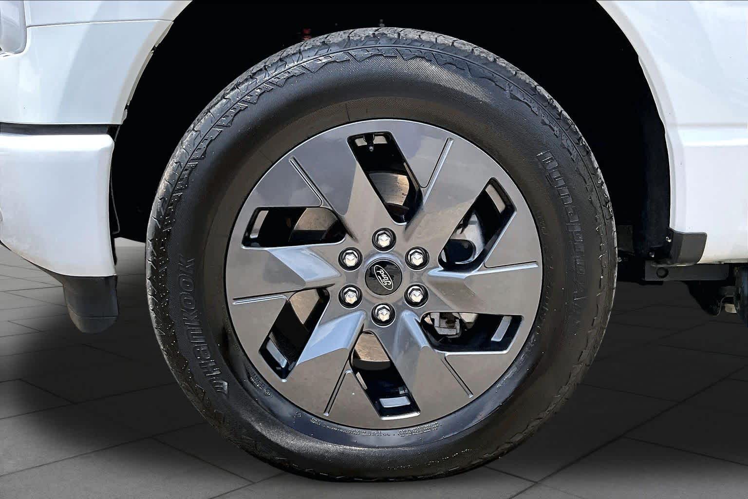 2025 Ford F-150 Lightning