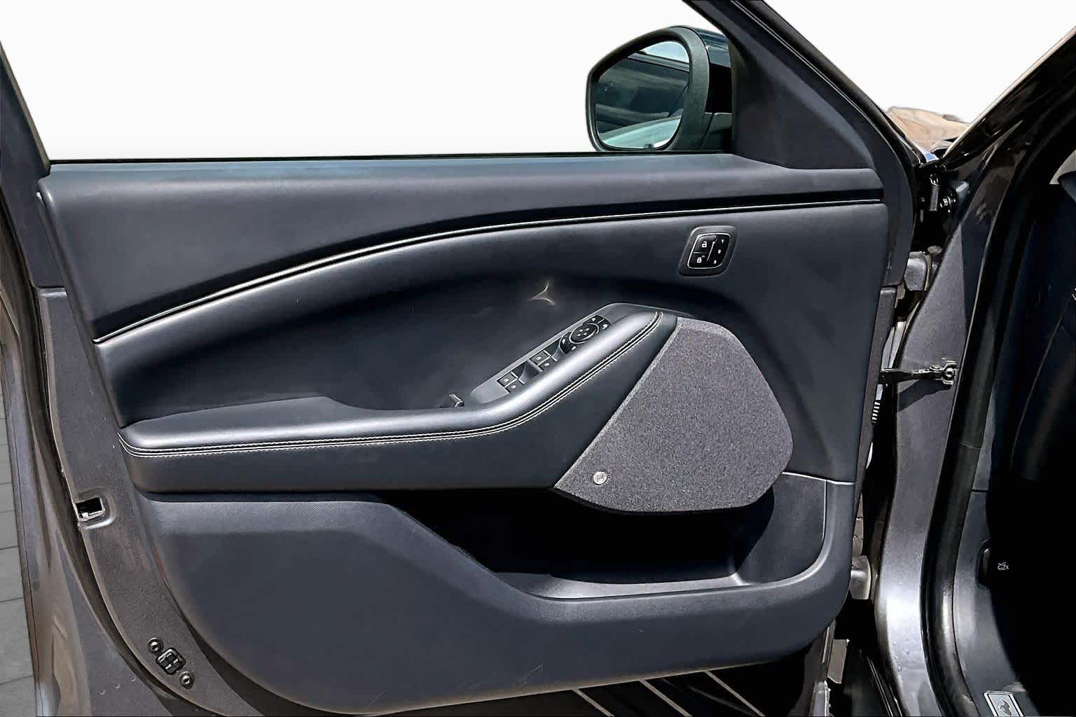 2023 Ford Mustang Mach-E