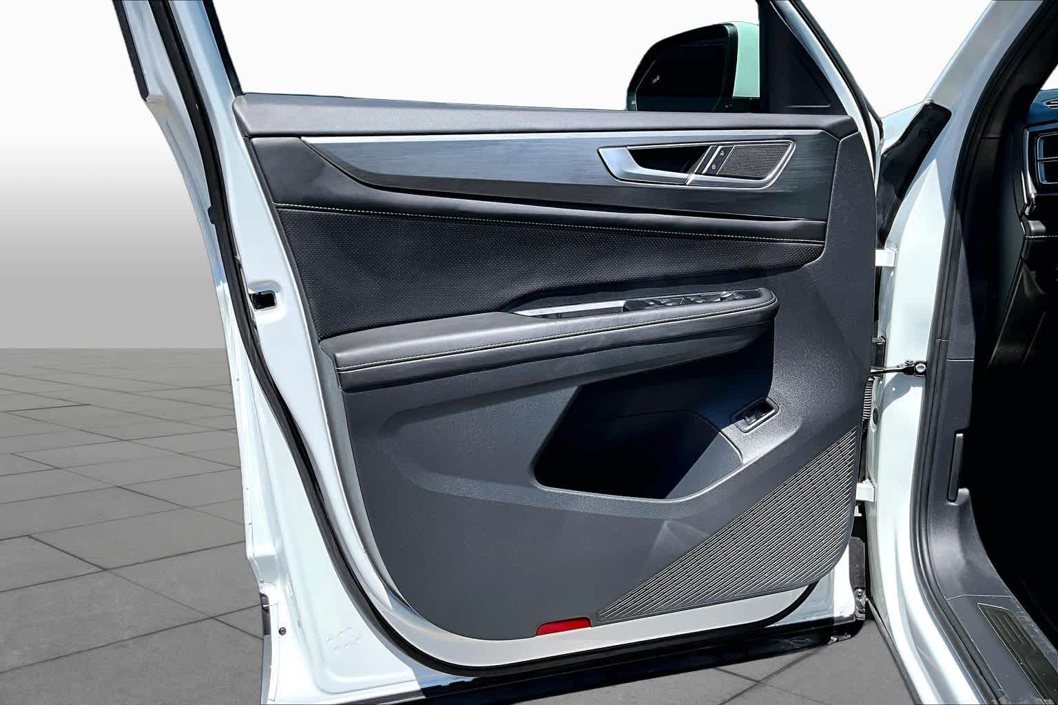 2025 Volkswagen Atlas Cross Sport