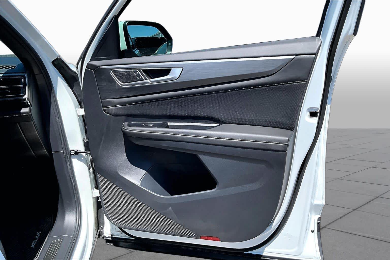 2025 Volkswagen Atlas Cross Sport