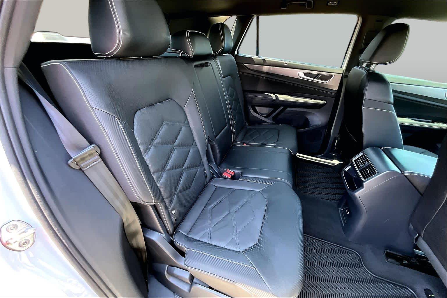 2025 Volkswagen Atlas Cross Sport