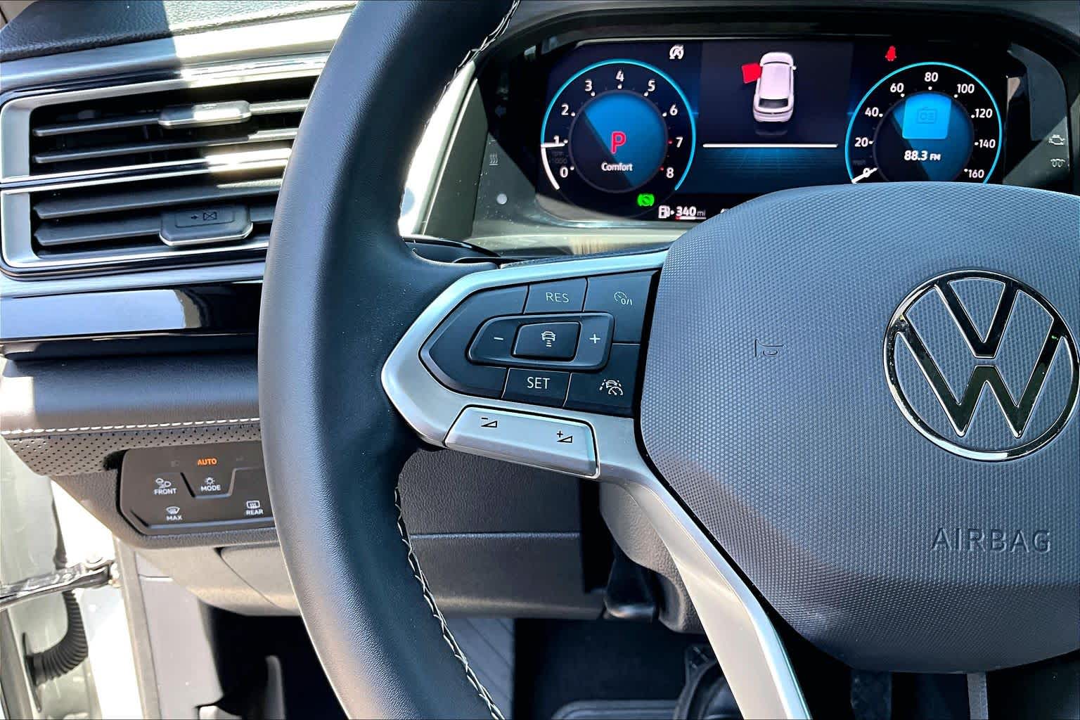 2025 Volkswagen Atlas Cross Sport