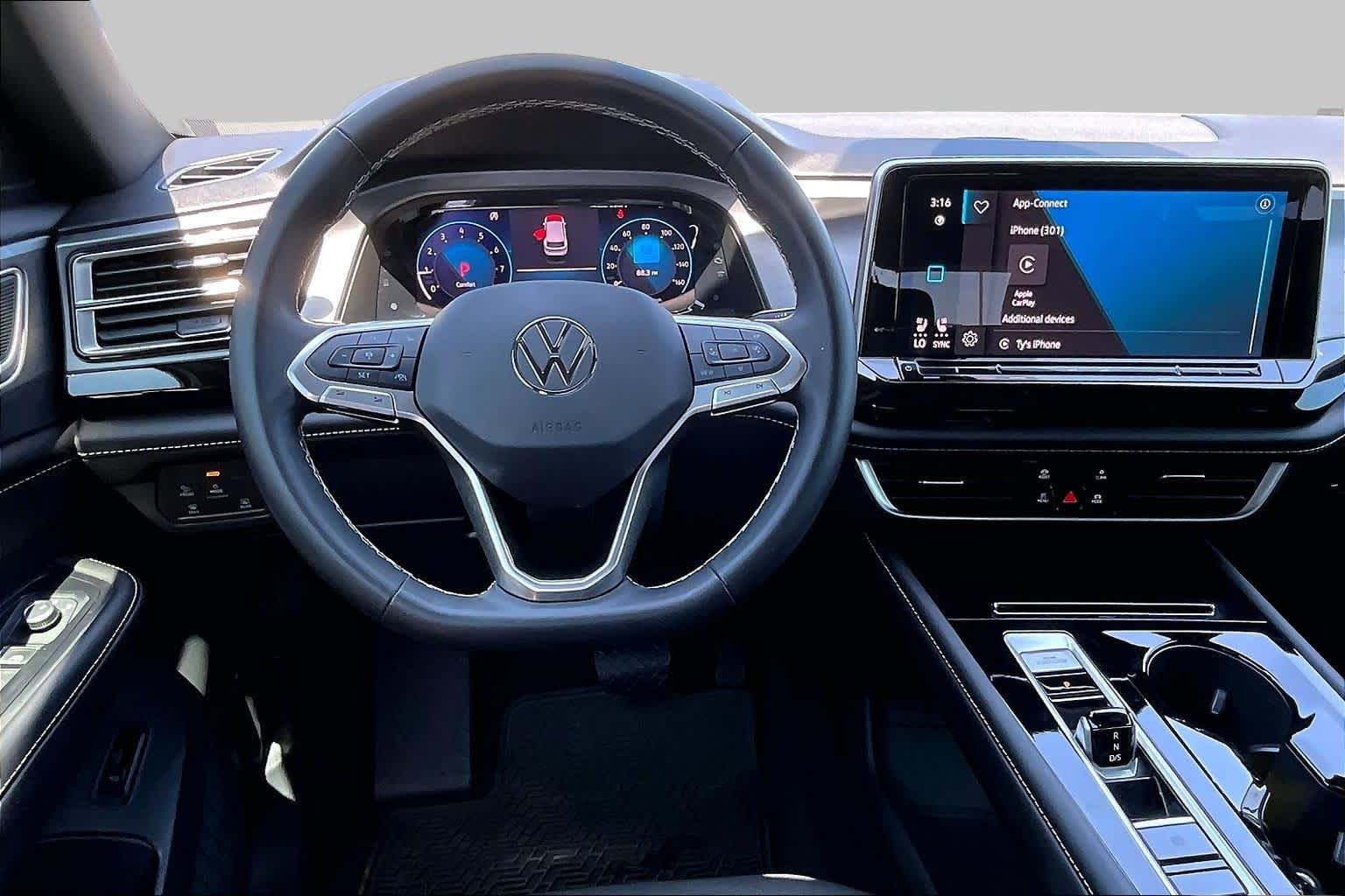 2025 Volkswagen Atlas Cross Sport