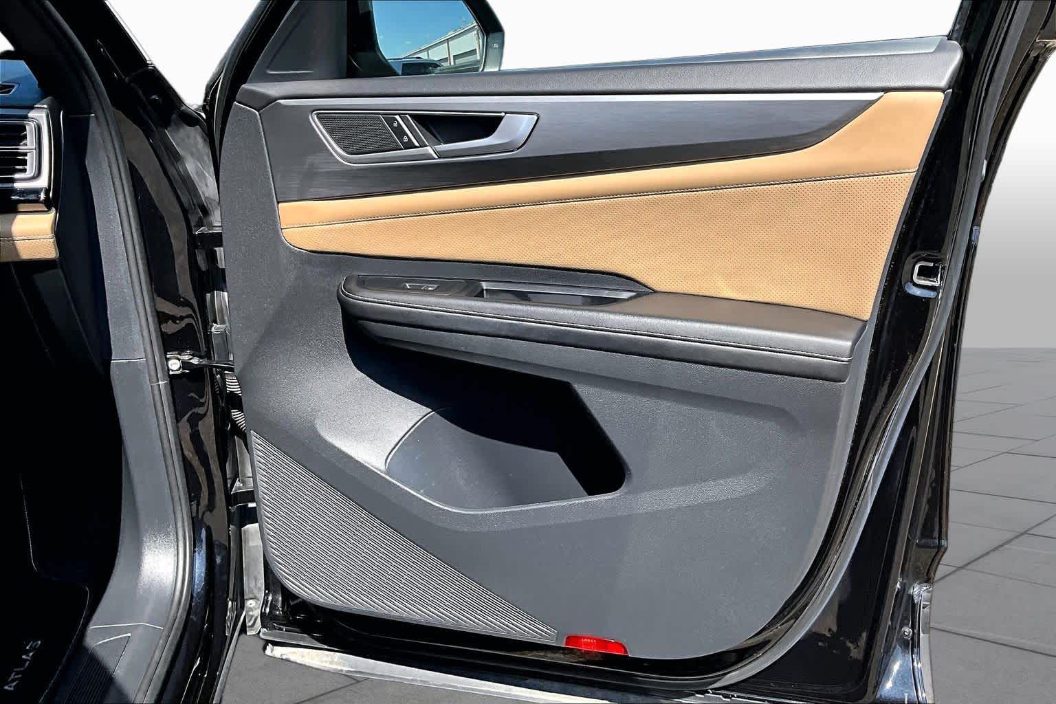 2024 Volkswagen Atlas Cross Sport