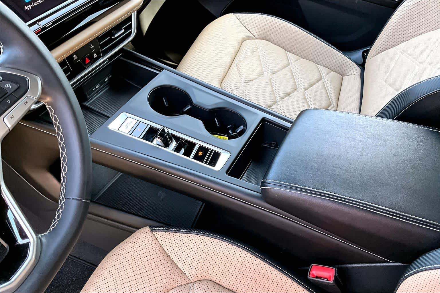 2024 Volkswagen Atlas Cross Sport