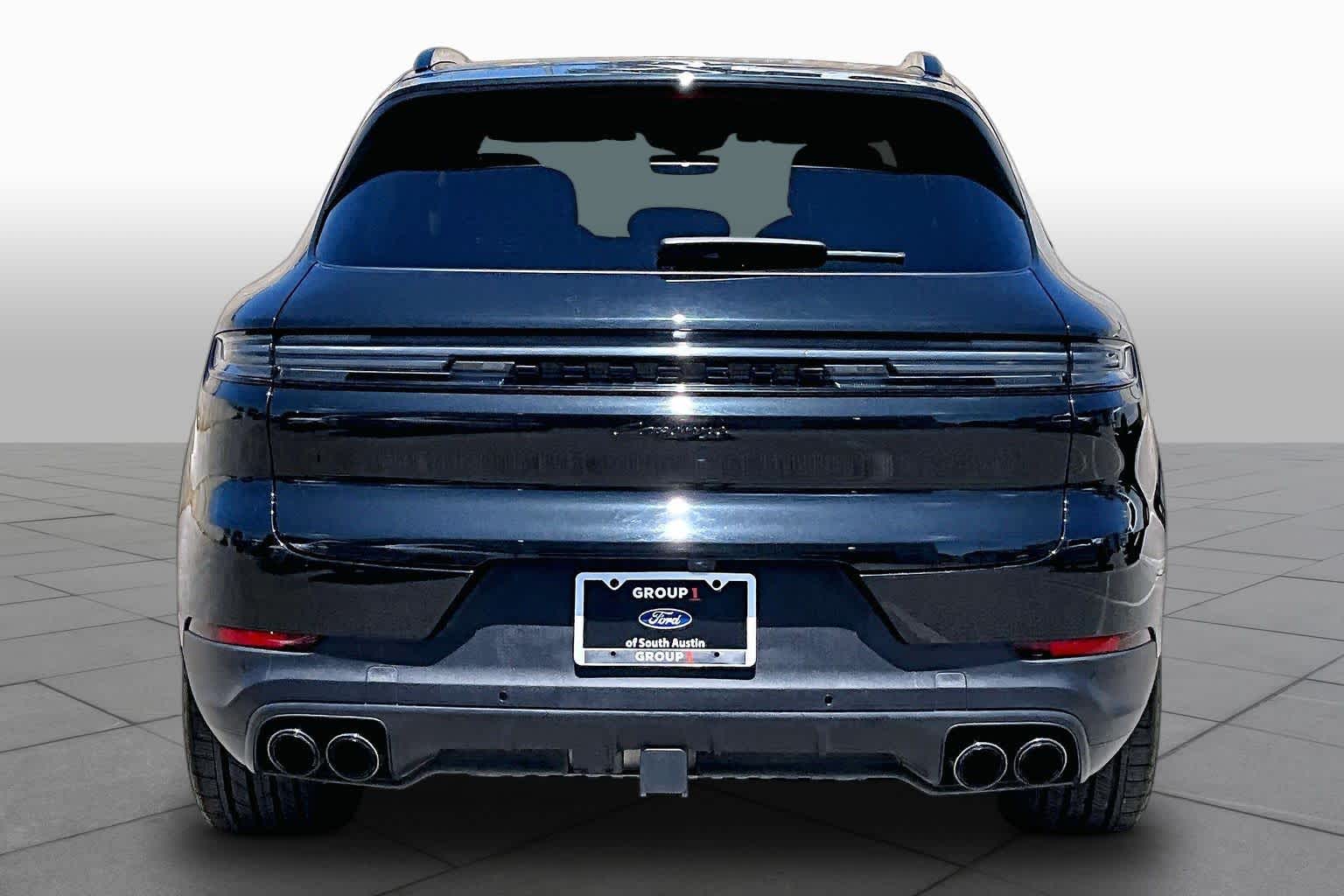 2024 Porsche Cayenne