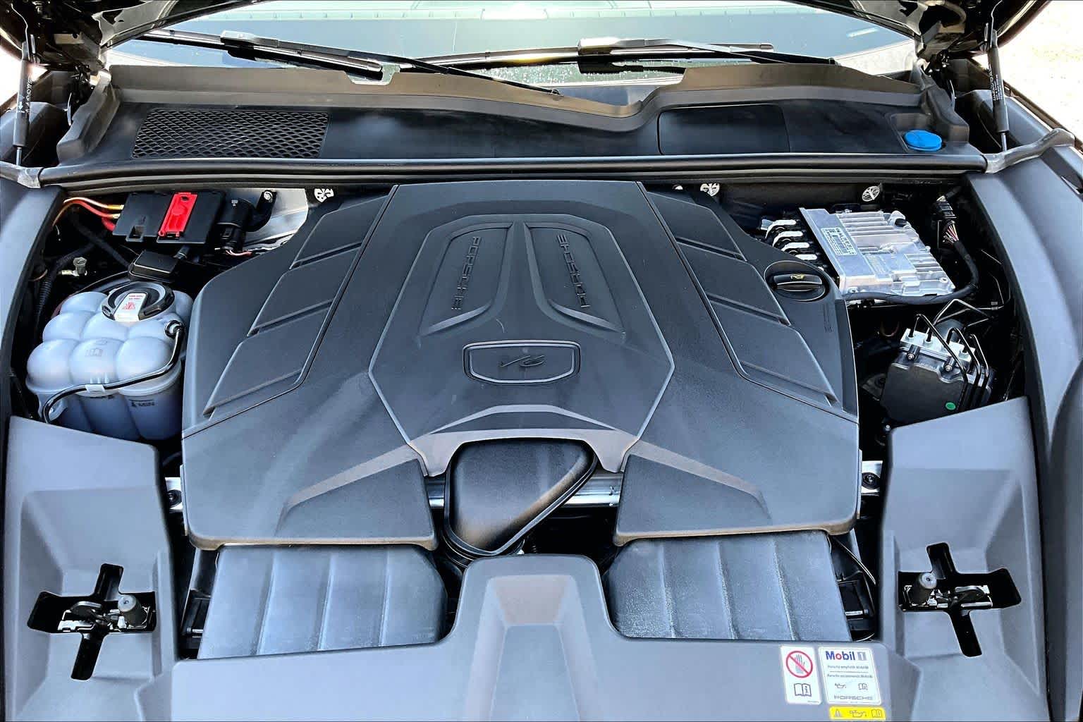 2024 Porsche Cayenne