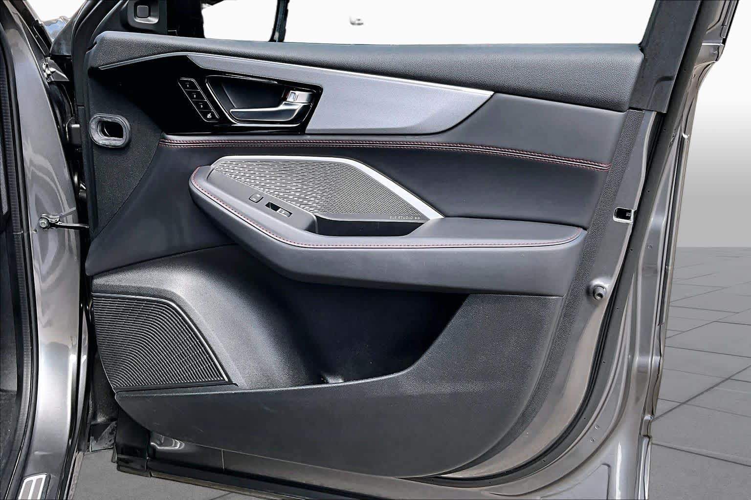2023 Acura MDX
