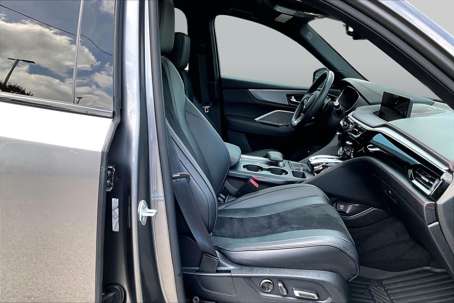 2023 Acura MDX