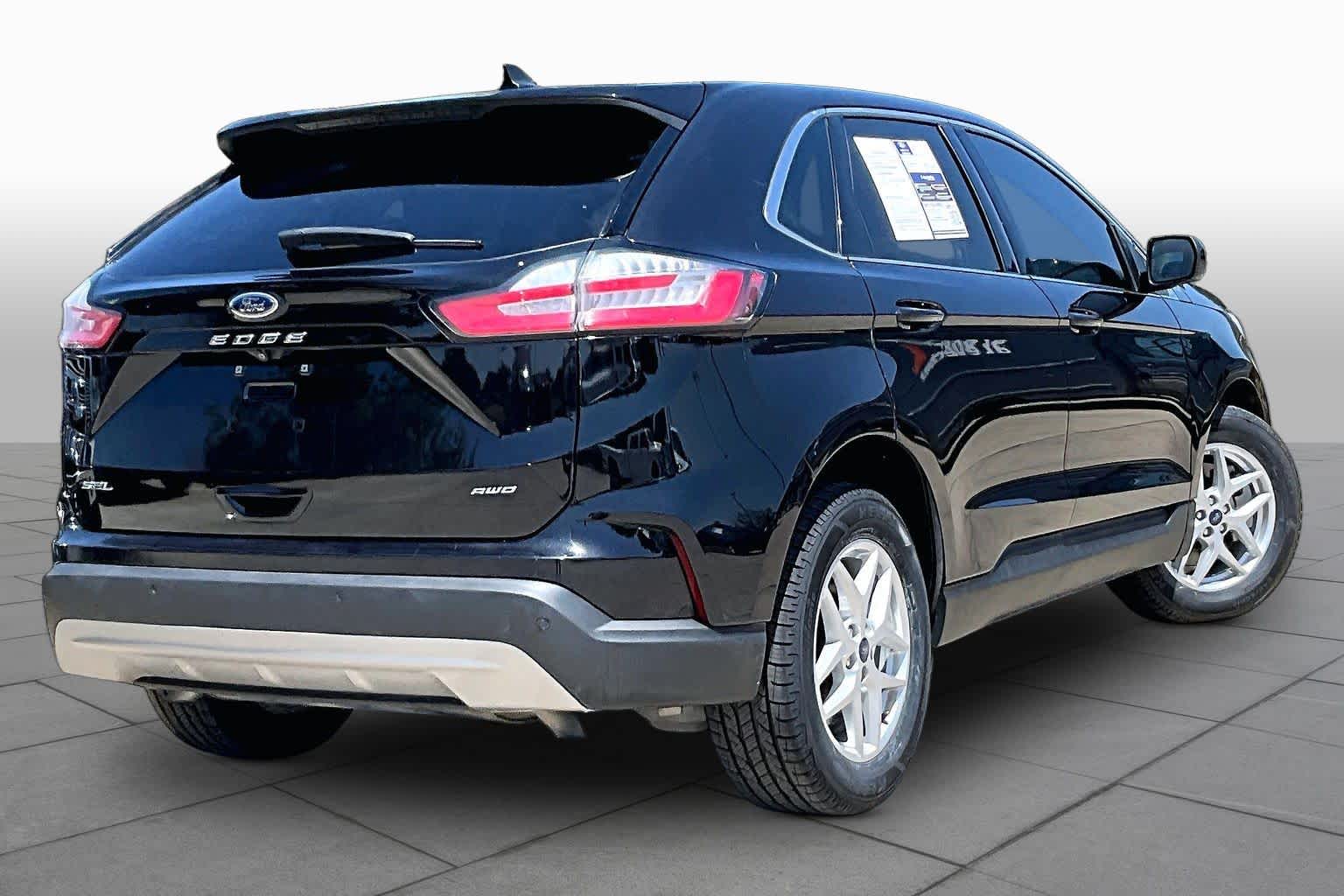 2022 Ford Edge