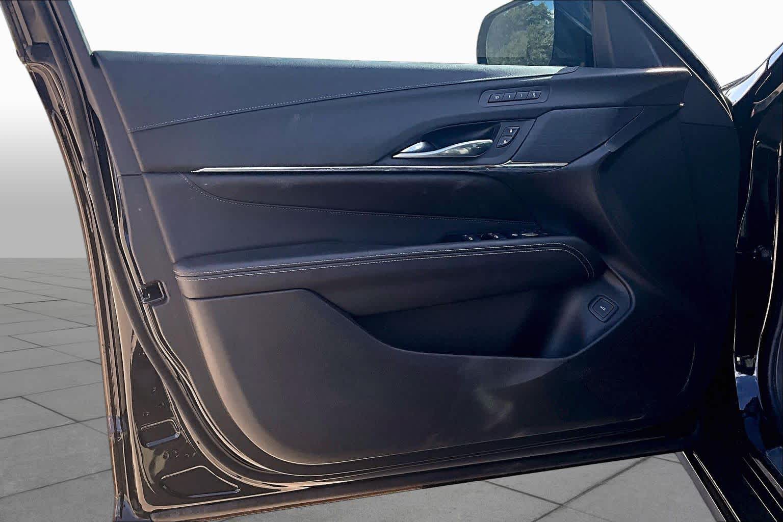 2025 Cadillac CT4