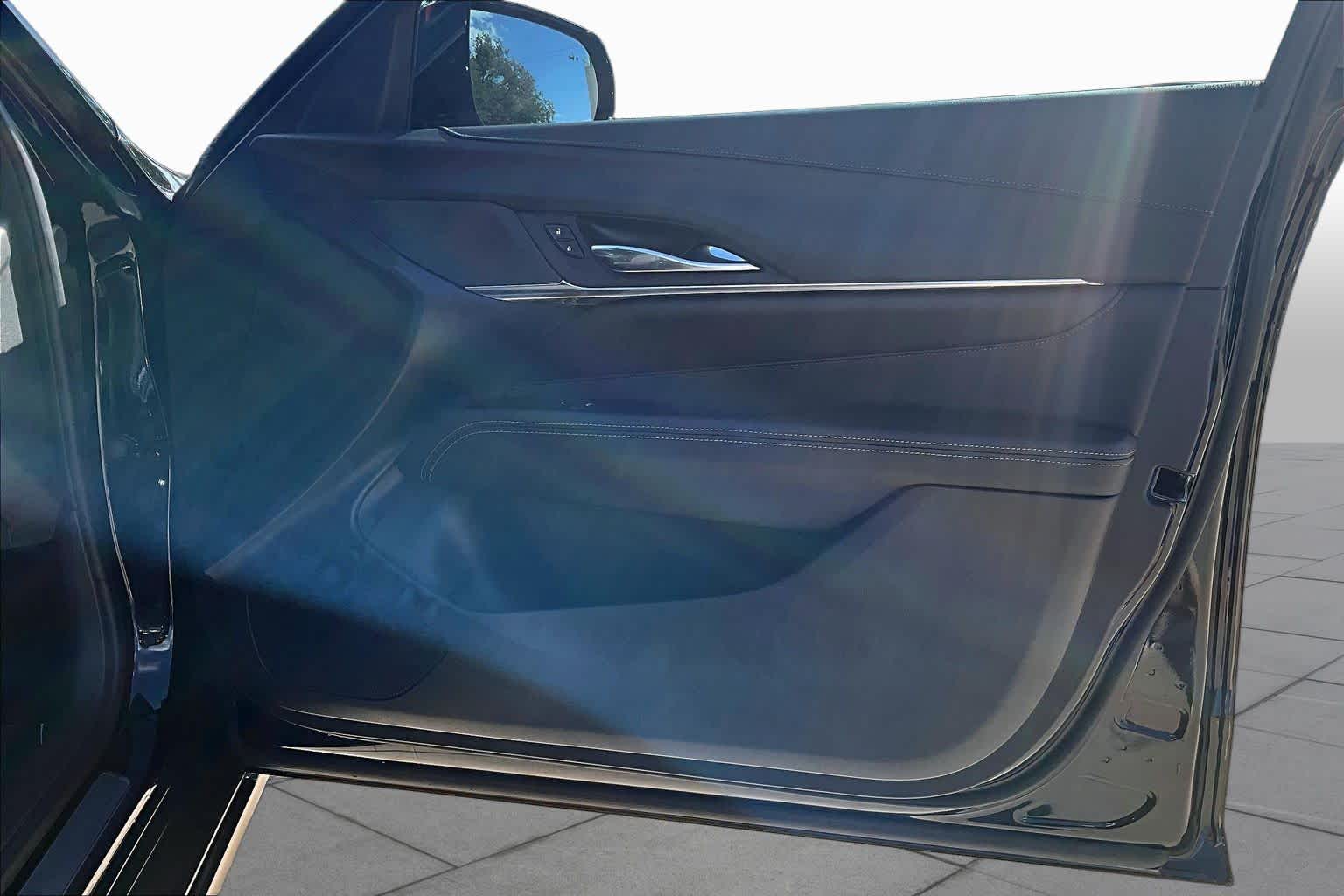2025 Cadillac CT4