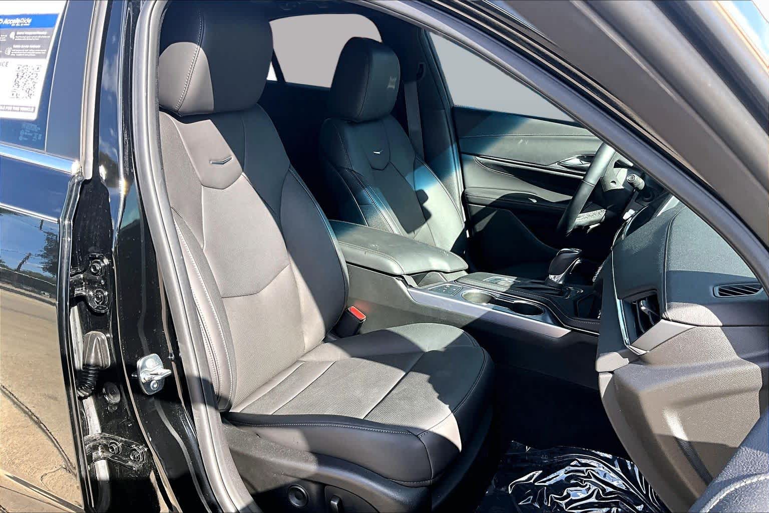 2025 Cadillac CT4