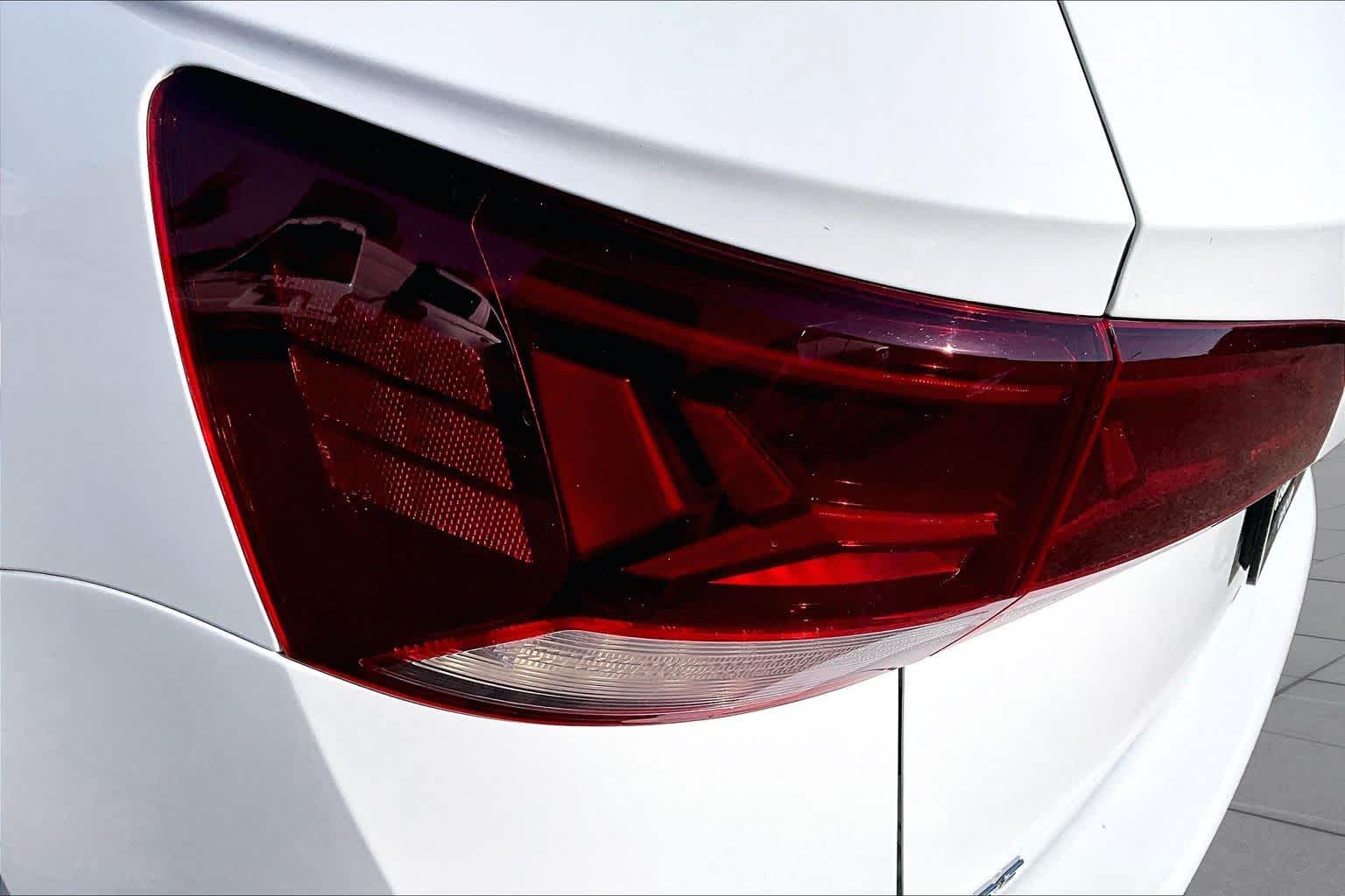 2024 Volkswagen Taos