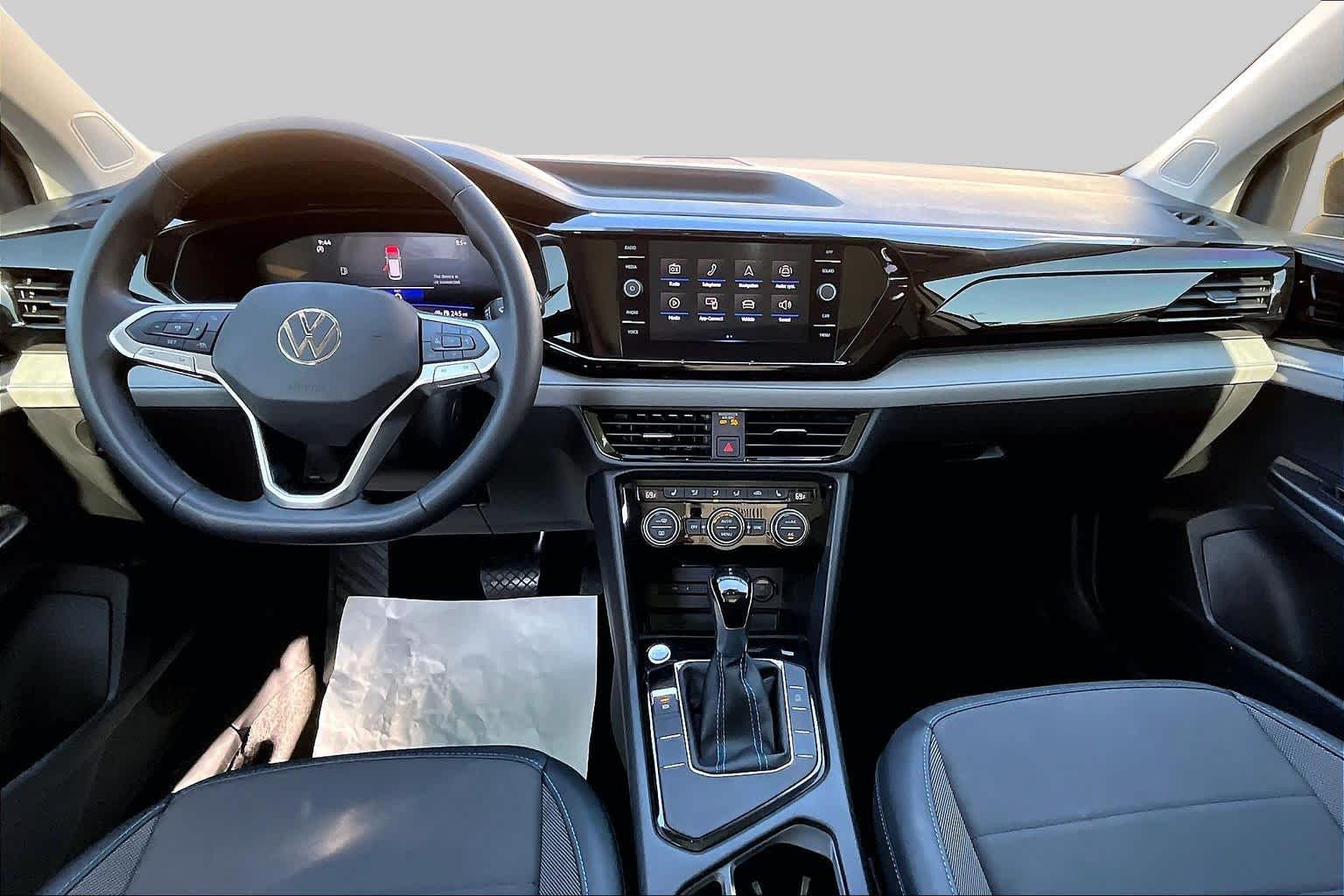 2024 Volkswagen Taos