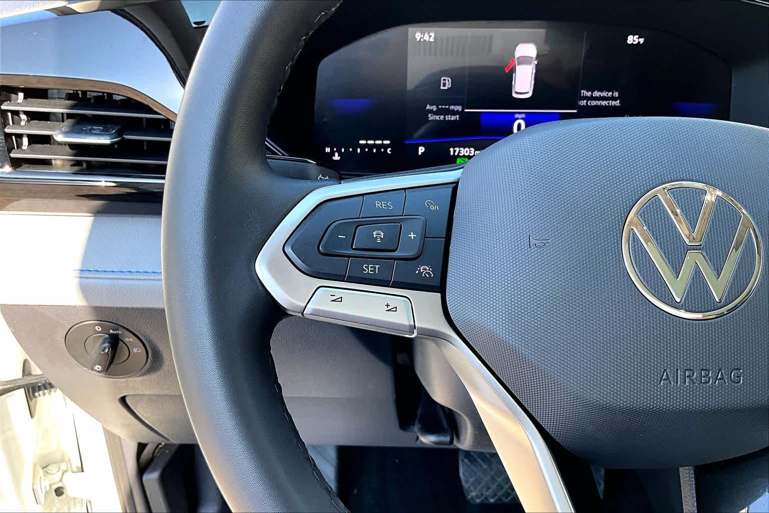 2024 Volkswagen Taos