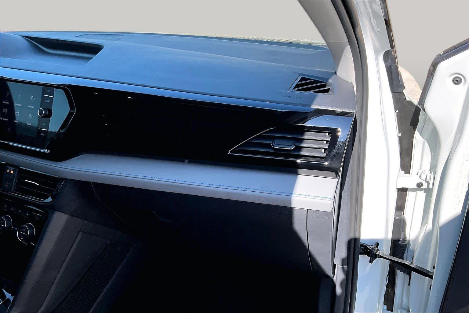 2024 Volkswagen Taos