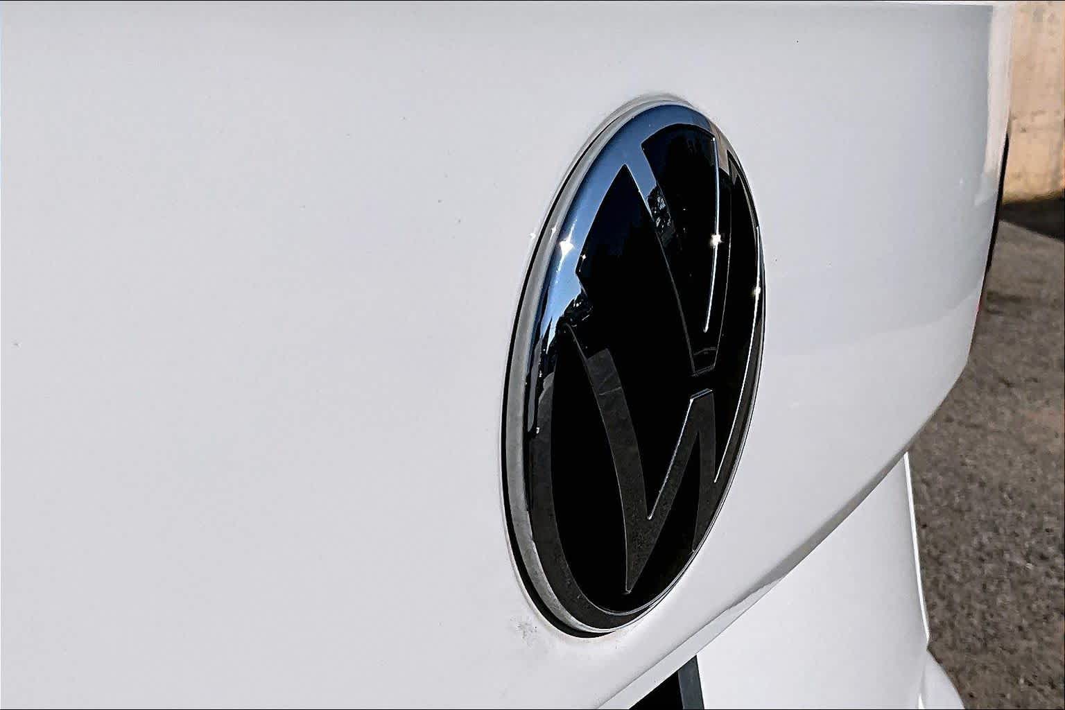 2024 Volkswagen Taos