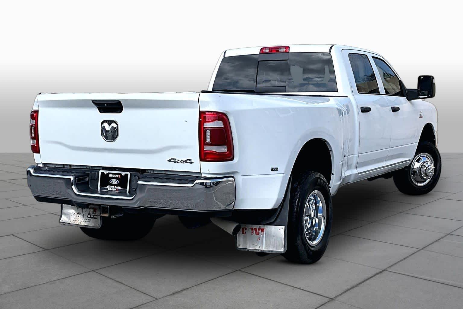 2024 RAM 3500