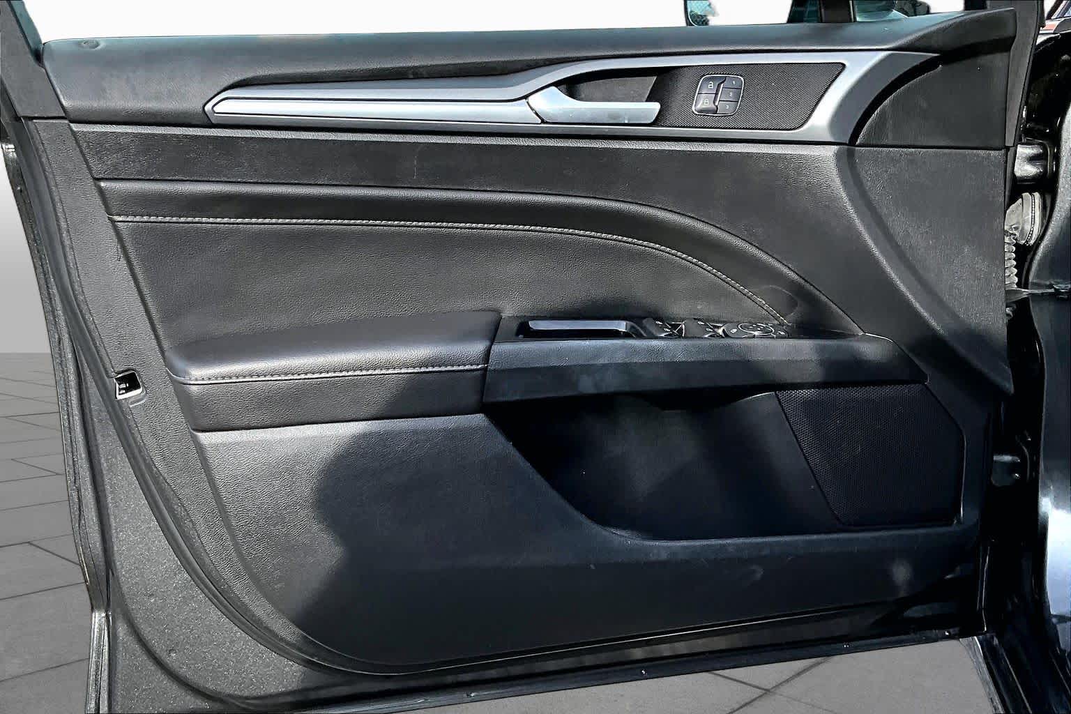 2015 Ford Fusion Hybrid