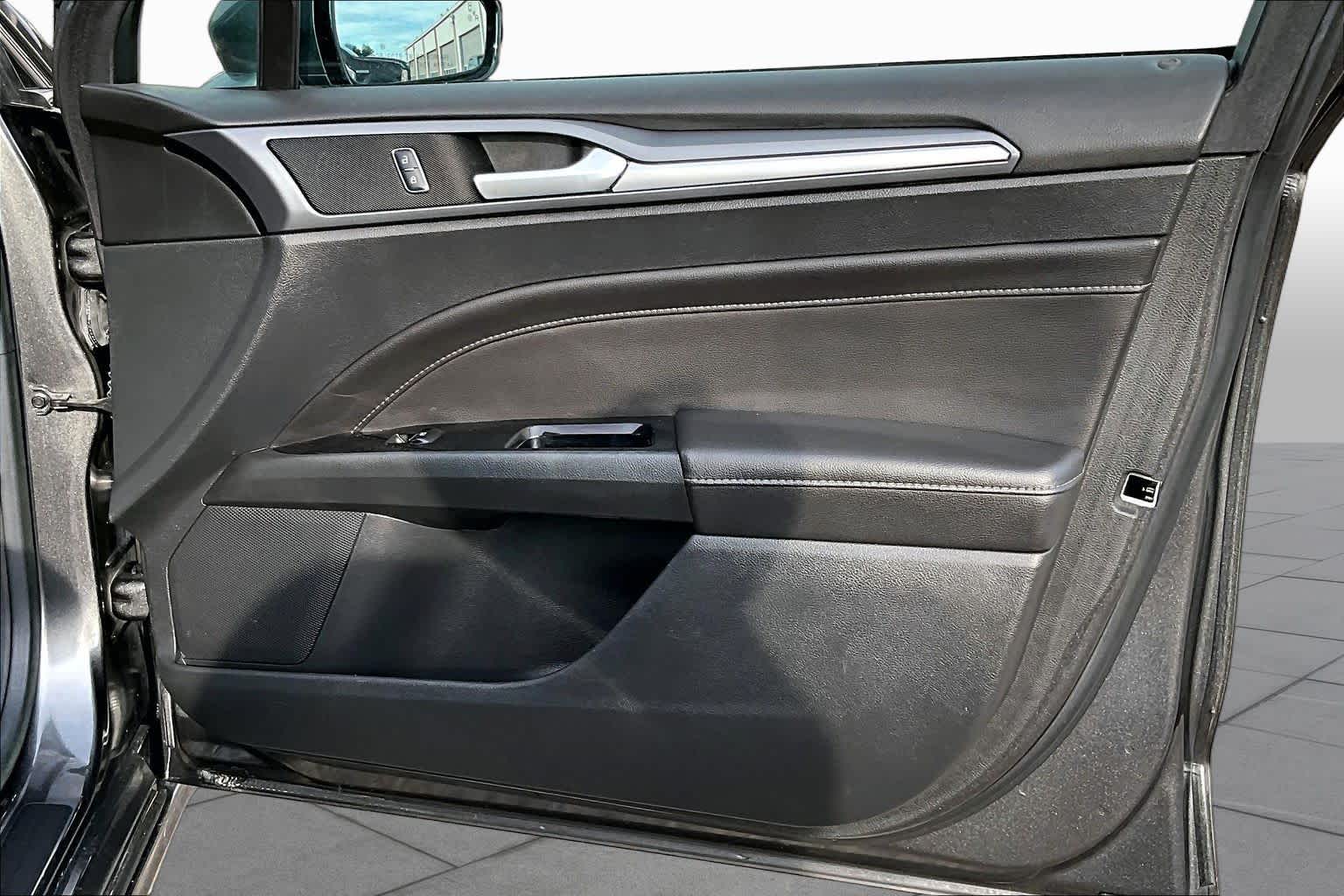 2015 Ford Fusion Hybrid
