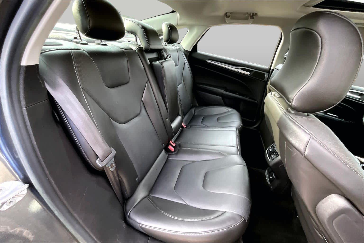 2015 Ford Fusion Hybrid