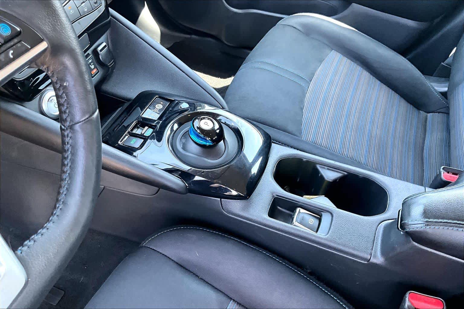 2021 Nissan LEAF