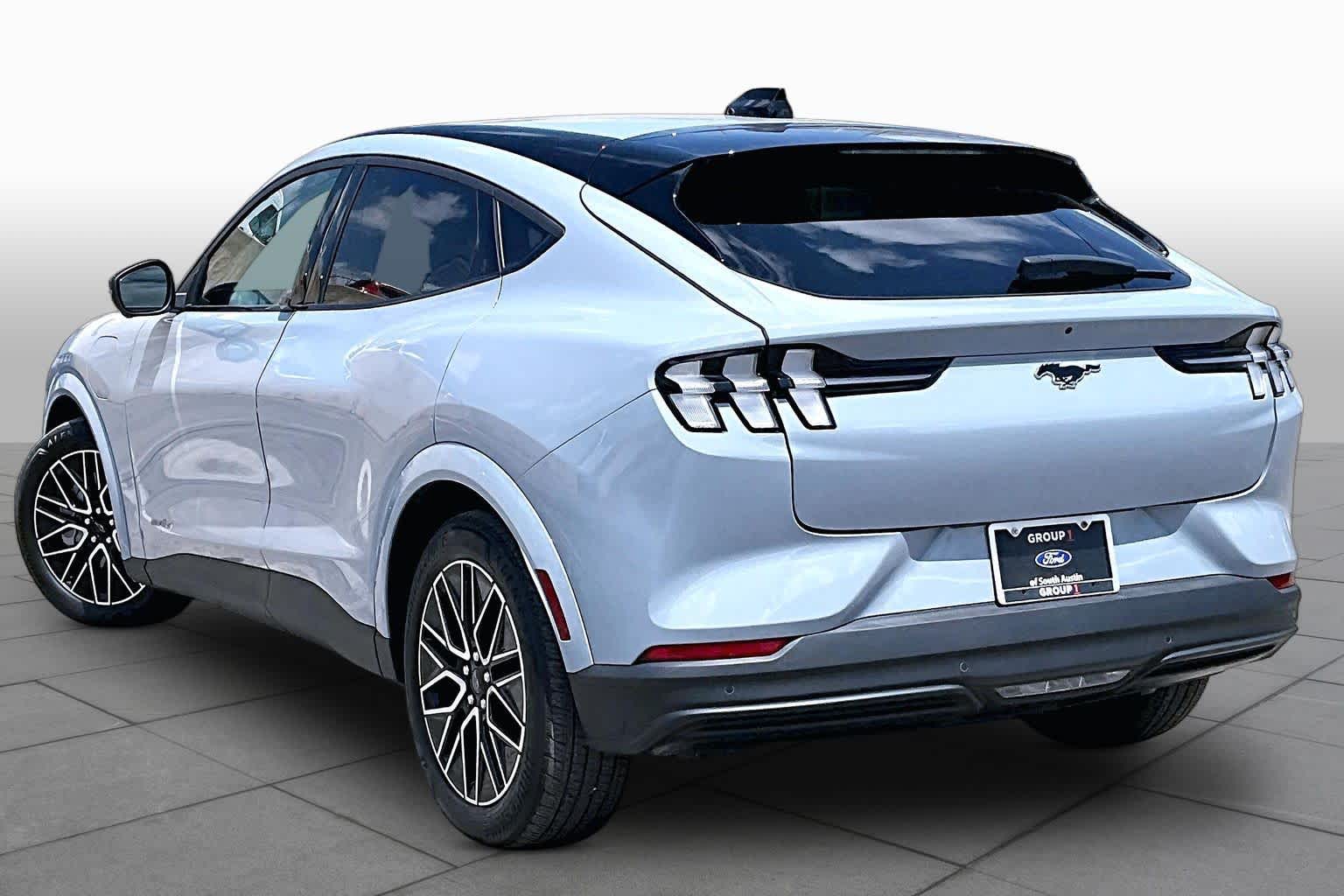 2025 Ford Mustang Mach-E
